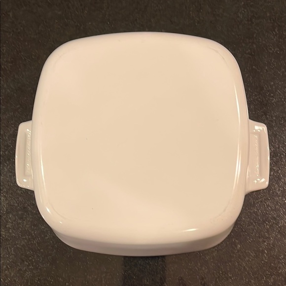 "White" - 1.5L / 1.5QT CorningWare Casserole with Glass Lid - Picture 6 of 9